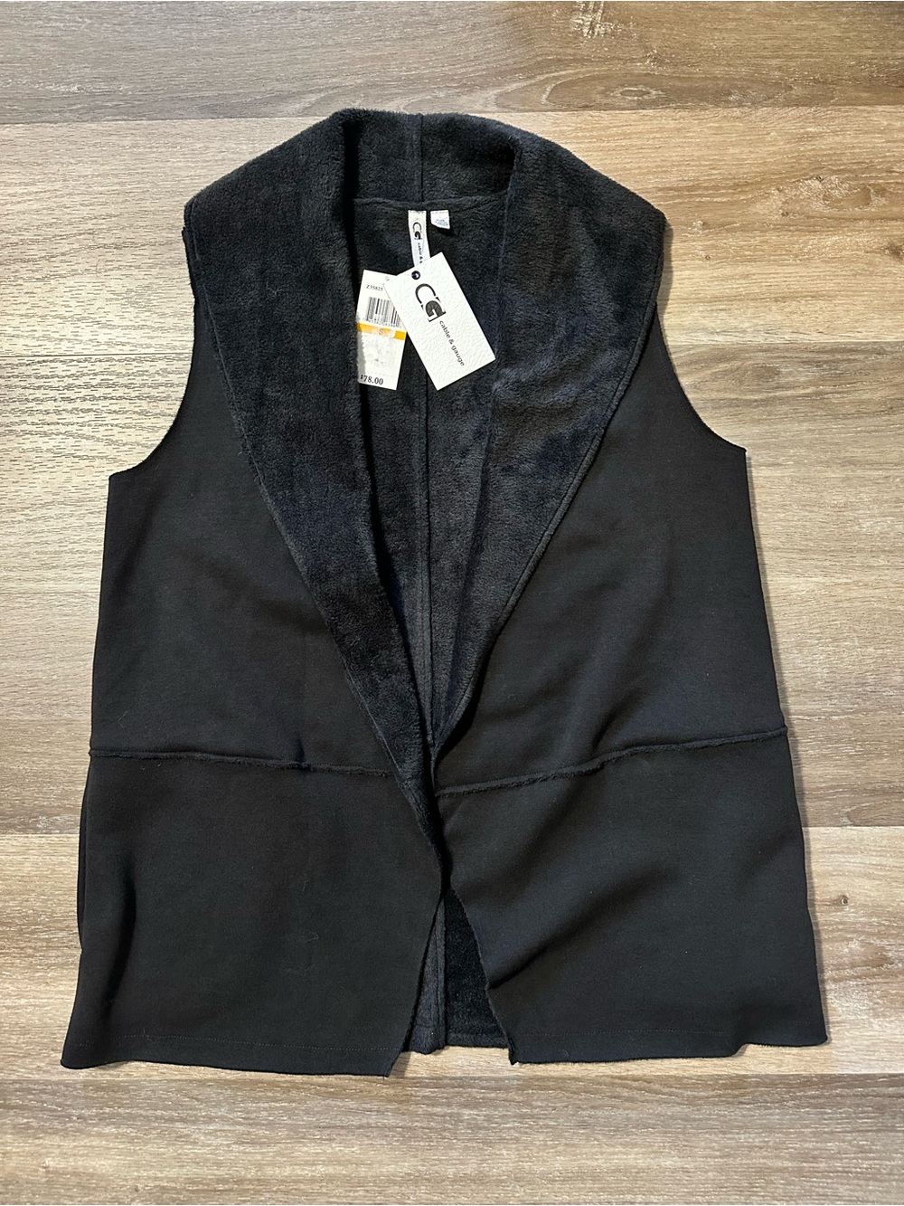 Cable & Gauge Women’s Black Open Vest – Size Small – NWT – Fuzzy Lined